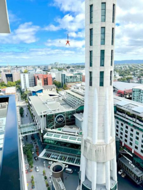Stunning Seaview Skytower View 2 Bedroom 2 Bathroom Apartment
